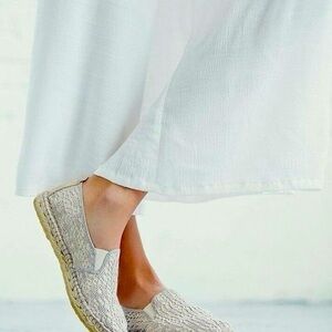 Free People Freeway Beige Crochet Espadrilles